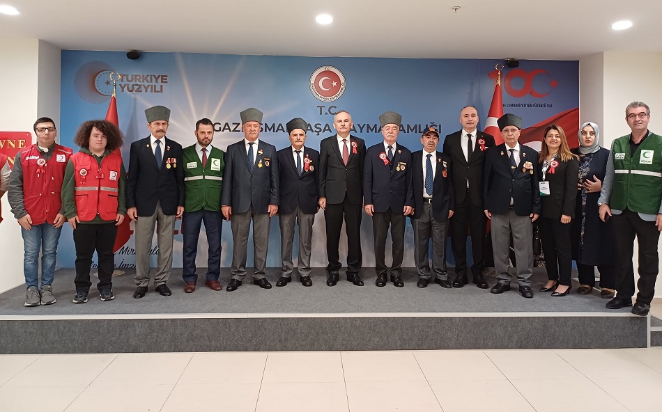 29 EKİM CUMHURİYET BAYRAMI TEBRİKAT TÖRENİ